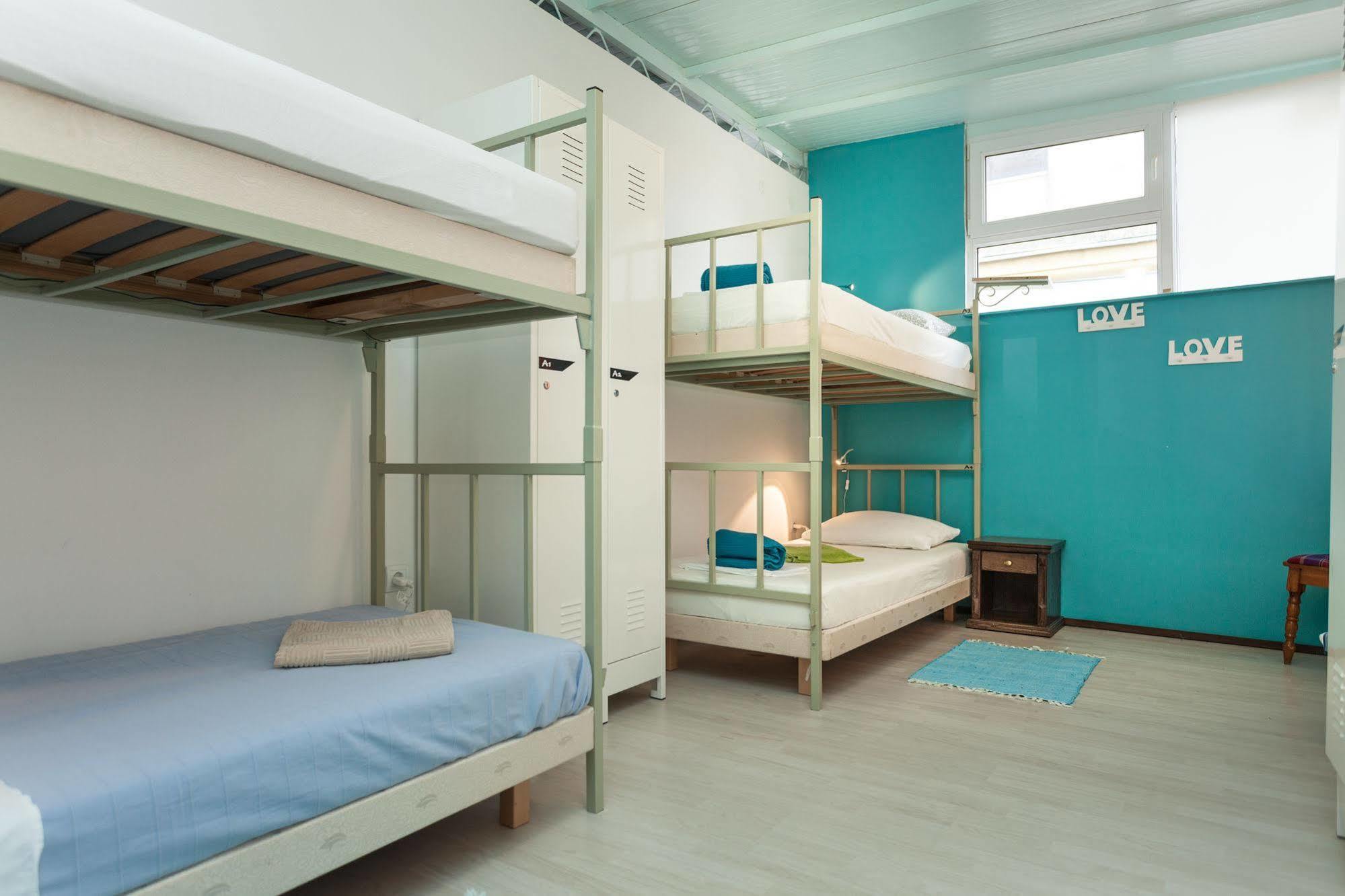 Roundabout Hostel - Hostel Rovinj Exterior foto