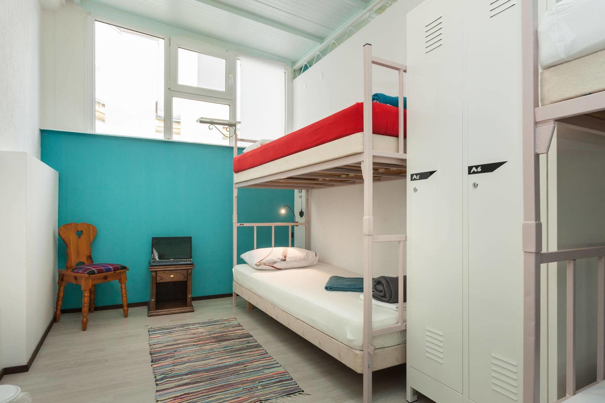 Roundabout Hostel - Hostel Rovinj Exterior foto