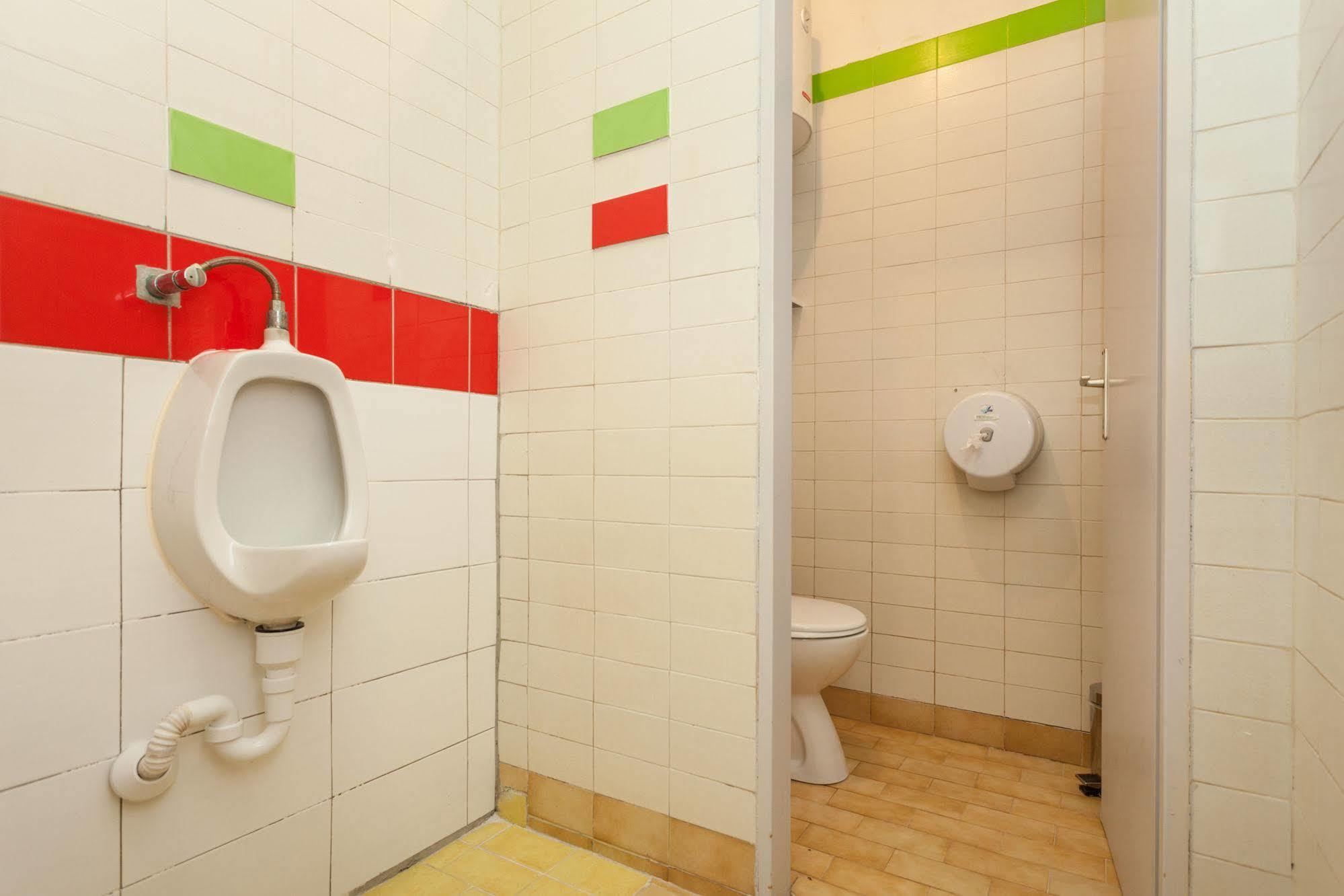 Roundabout Hostel - Hostel Rovinj Exterior foto