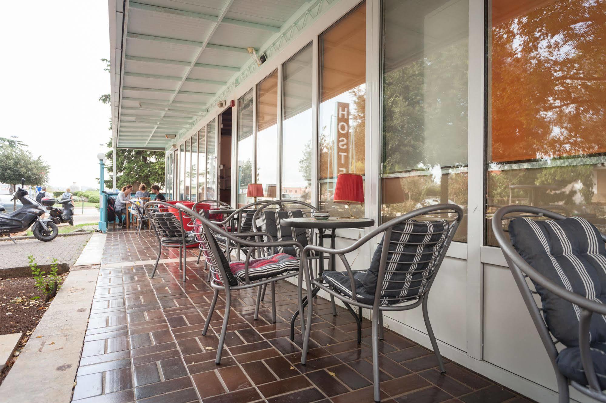 Roundabout Hostel - Hostel Rovinj Exterior foto